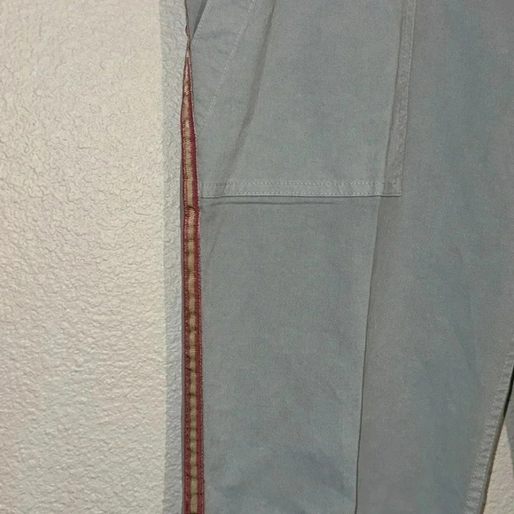 NILI LOTAN Jenna Straight Leg with Tape Mid Rise Cropped Pant - Picture 5 of 7